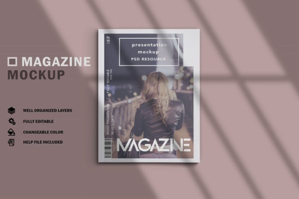 时尚杂志封面排版设计效果图样机v1 Magazine Mockup V.1