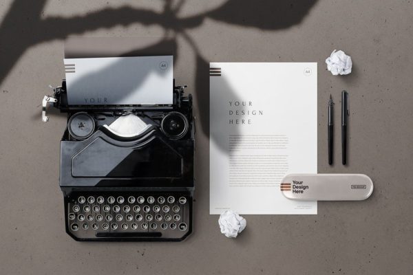 A4纸张＆古董打字机文具组合样机模板 A4 Paper & Vintage Typewriter Stationery Mockup