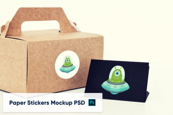 牛皮纸外带包装贴纸Logo设计展示样机模板v6 Paper Box with Paper Sticker – Mockup PSD