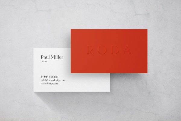 大理石背景企业名片设计效果图样机 Marble Business Card Mockup