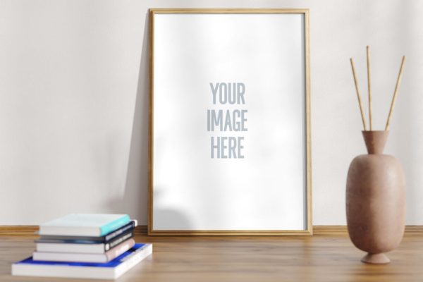 书桌场景A4尺寸画框相框样机模板 Mockup A4 Frame Clear Wood with scene