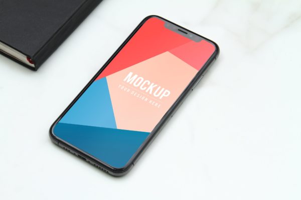 iPhone 11 Pro手机屏幕展示样机素材 iPhone 11 Pro Mockup