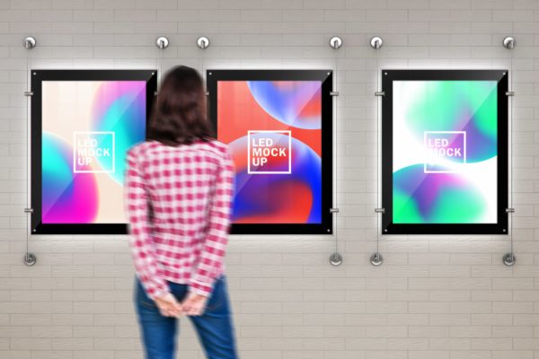 室内LED海报屏幕框架样机psd模板 Indoor Led Poster Screens Mock-Ups