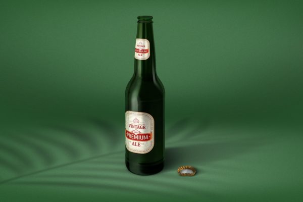 逼真的啤酒瓶标签设计效果图样机 Realistic Beer Bottle Mockup