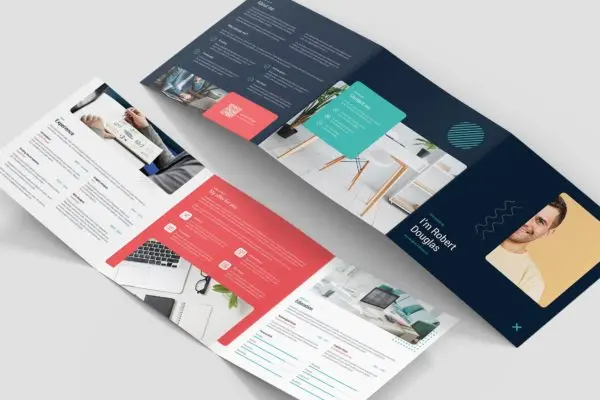 方形三折页个人彩色简历版式设计模板 Brochure – Resume Tri-Fold Square