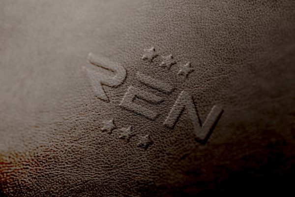 皮革压花标志Logo样机 Leather Emboss Logo Mockup