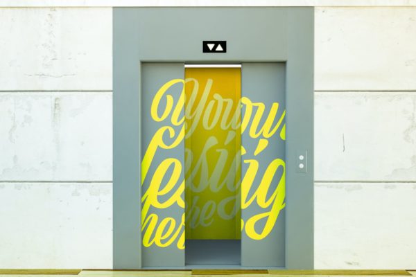 电梯广告开门效果图样机素材 Elevator opening doors mockup