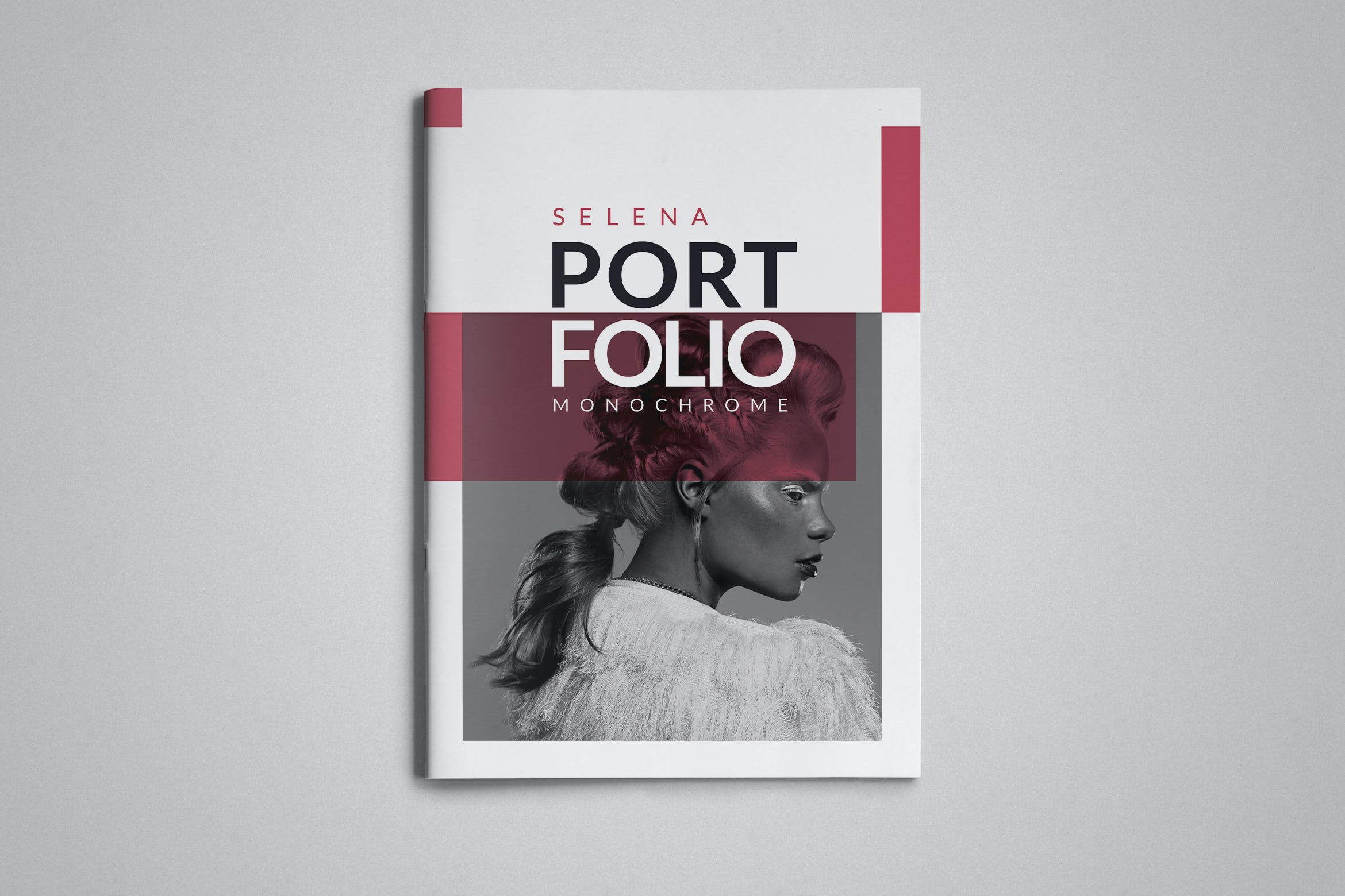 时装杂志作品集设计模板 Selena Portfolio Template